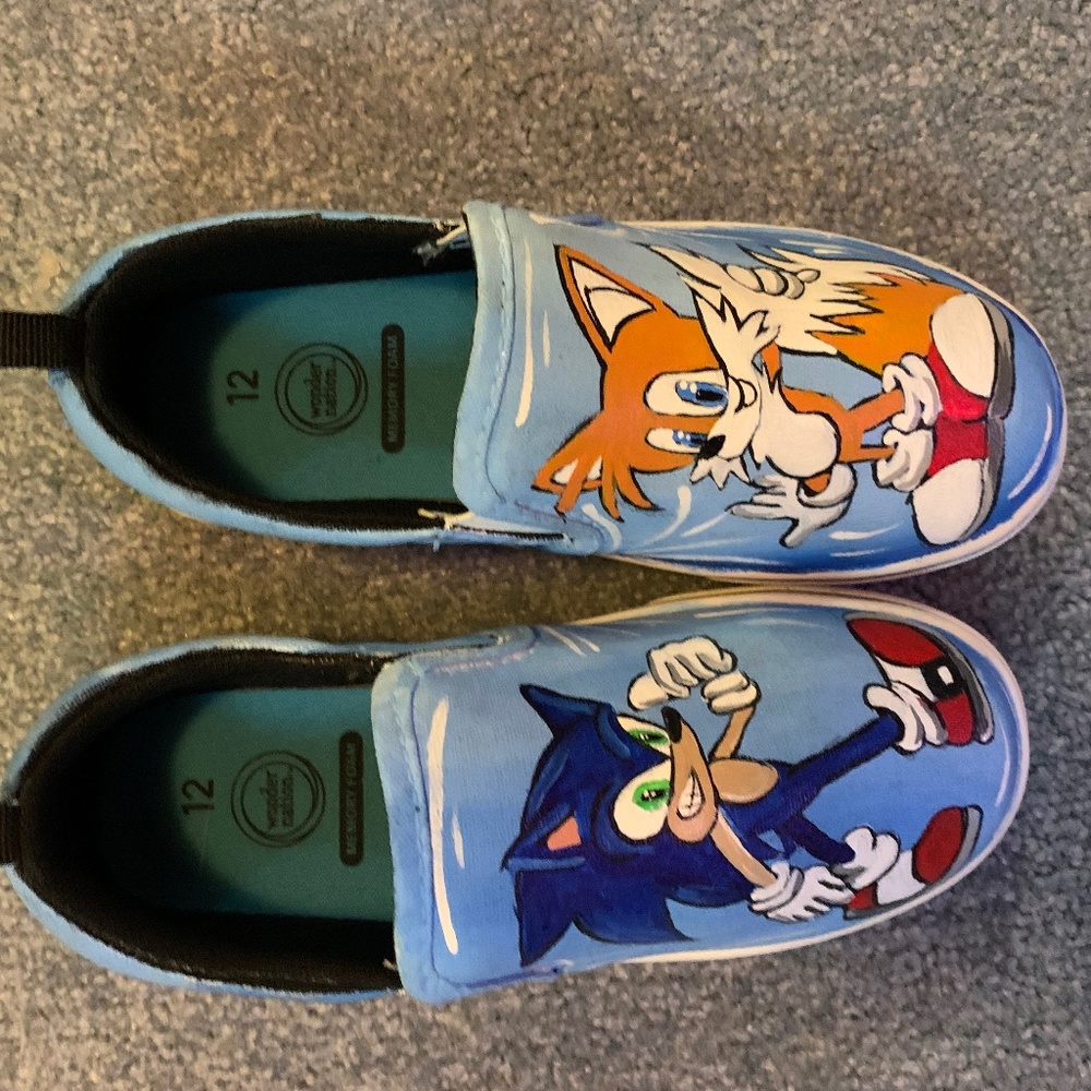 Custom sonic shoes